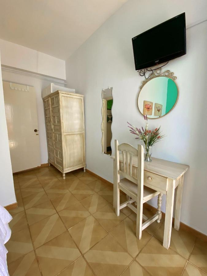 Pension Cristina El Rocio Exterior photo